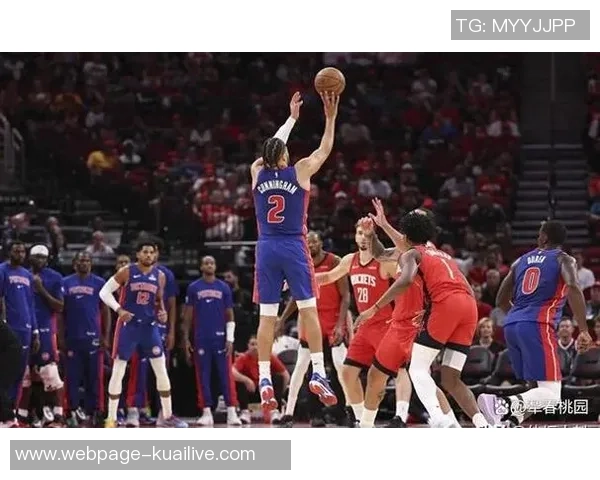 2015季后赛快船与火箭的惊心动魄对决与历史性逆转回顾